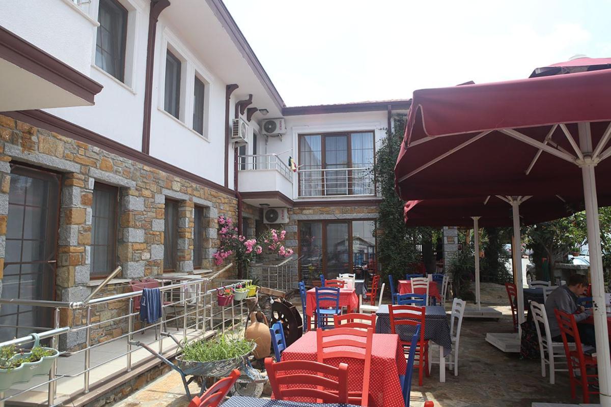 Yeni Bademli Konuk Evi İmroz Kültér fotó
