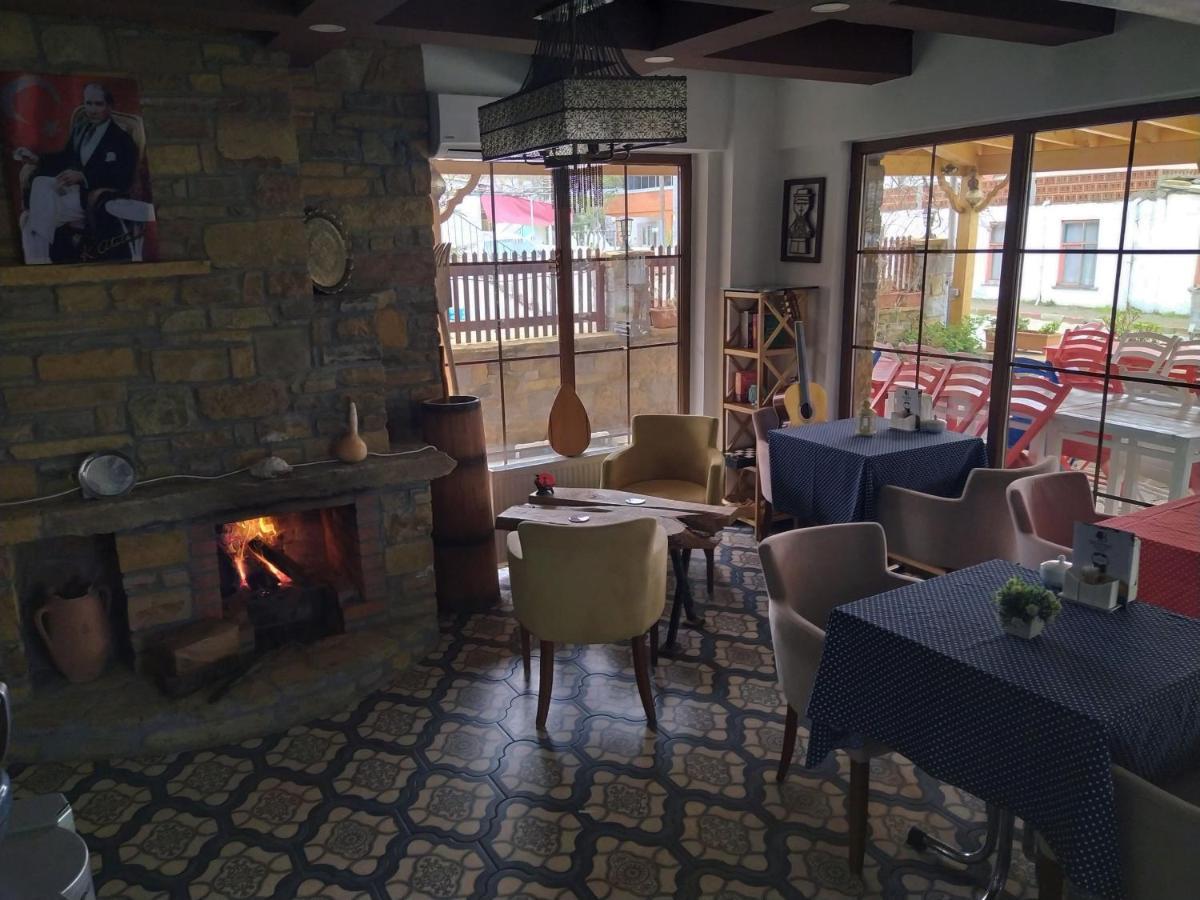Yeni Bademli Konuk Evi İmroz Kültér fotó